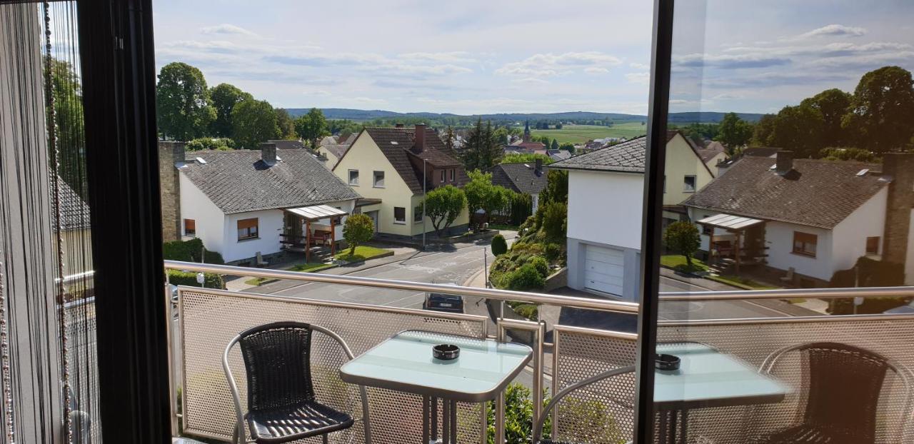 Ferienwohnung Hemmerl Bad Camberg Exterior photo